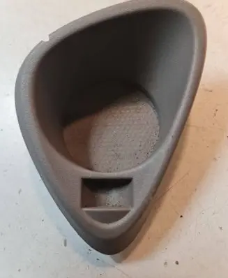 Nissan Almera Tino Cup holder 682754U200 68275BU200