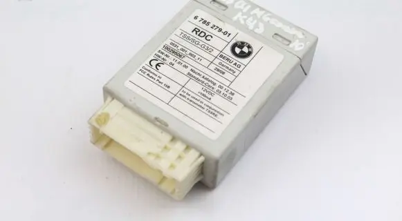 BMW 6 E63 E64 Tire pressure control unit 6785279