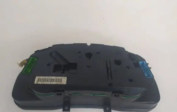 Volkswagen PASSAT B5 Speedometer (instrument cluster) 3B0919861K 110008793
