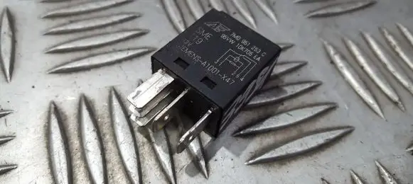 Seat Alhambra (Mk1) Other relay 7M0951263C 95VW10K705