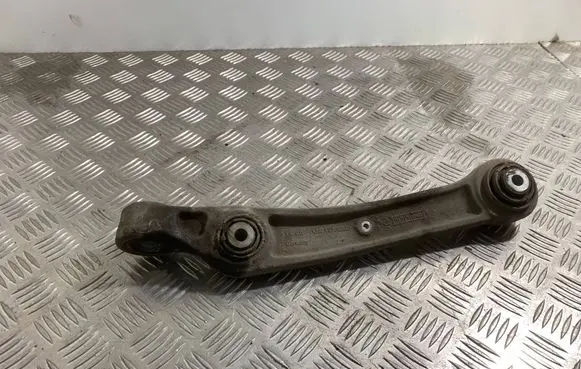Audi Q7 4M Front lower control arm/wishbone 4M0407155C