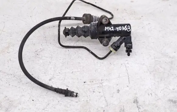 Mazda CX-3 Clutch slave cylinder BFD141920B