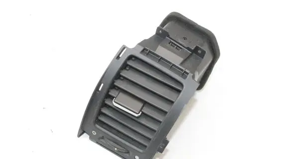 Honda CR-V Dashboard air vent grill cover trim 77620SWWN030M1