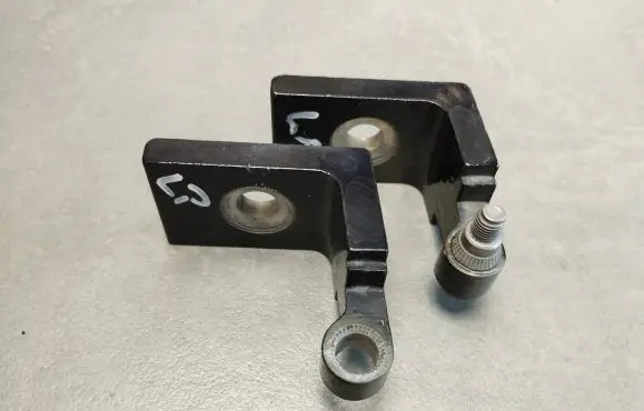 BMW X5 F15 Front door upper hinge 7304993