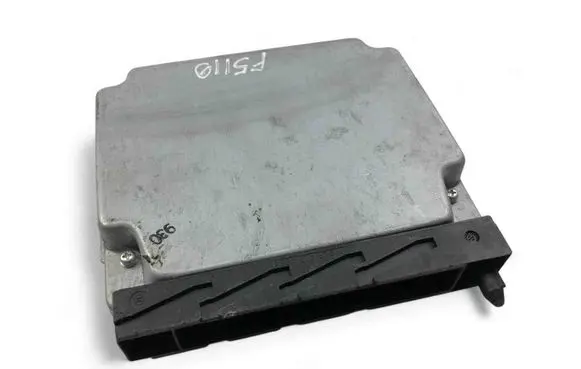 Volvo V70 Engine control unit/module ECU 30729998A
