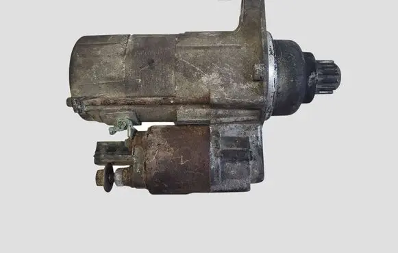 Volkswagen Golf VI Starter motor