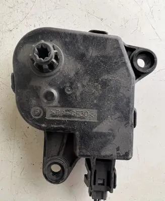 Chrysler Grand Voyager IV Air flap motor/actuator 04885465AAC 58024E 58024E2786A