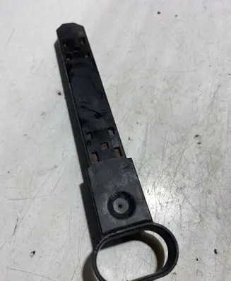 Volvo S60 Headlight/headlamp mounting bracket 31294522