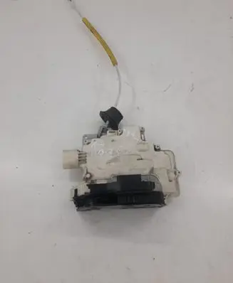 Audi A4 S4 B7 8E 8H Rear door lock 8E0839015 8E0839015AA