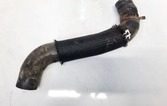 Toyota Avensis T250 Engine coolant pipe/hose