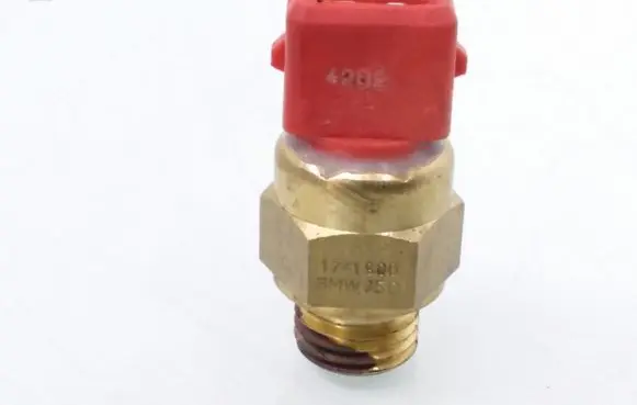BMW 5 E39 Coolant temperature sensor 1741900