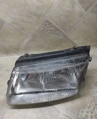 Volkswagen PASSAT B5 Headlight/headlamp MVW123H031LH