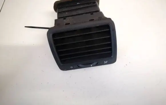 Dash center air vent grill