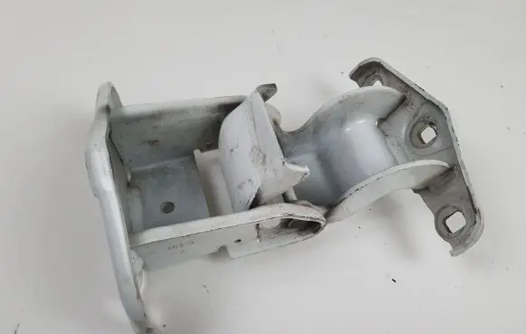 Renault Trafic II (X83) Loading door upper hinge 312304 66379