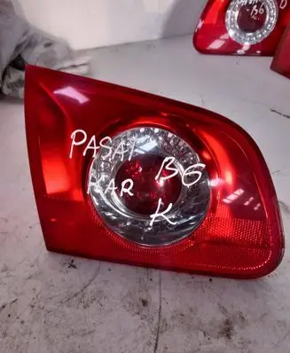 Volkswagen PASSAT B6 Tailgate rear/tail lights