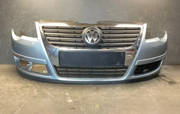 Volkswagen PASSAT B6 Front bumper 3C0807221C 3C0805903