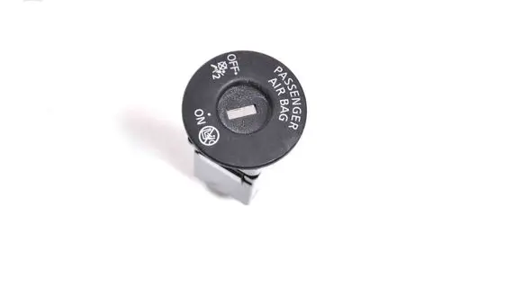 Nissan X-Trail T32 Passenger airbag on/off switch 