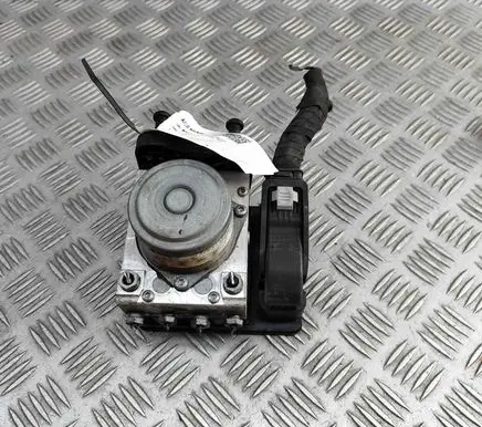 Mercedes-Benz E W213 ABS Pump A007B308 A007B465A