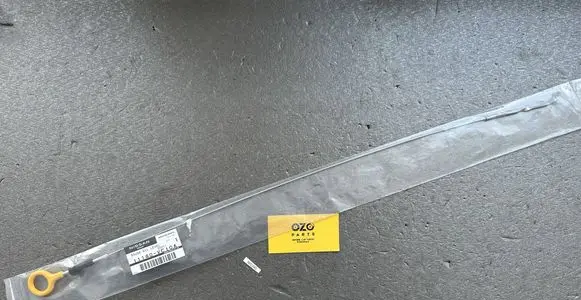 Nissan Patrol Y61 Oil level dip stick 11140VC10A 11140VC105