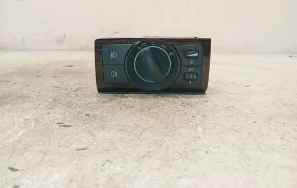 Opel Antara Light switch 96672907