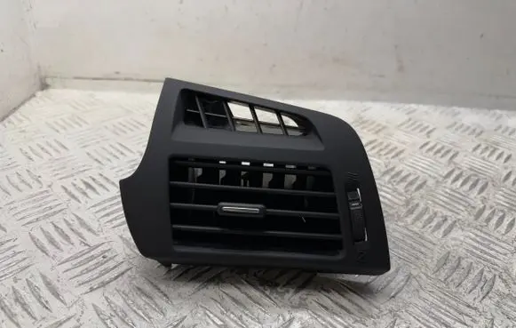 Dashboard side air vent grill/cover trim
