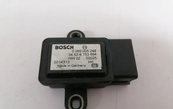 BMW 5 E39 ESP acceleration yaw rate sensor 0265005248 6753694