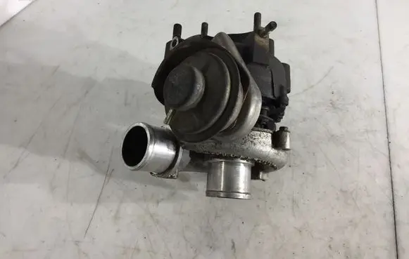 Toyota RAV 4 (XA20) Turbo 72116412 1720127040 HB4821J