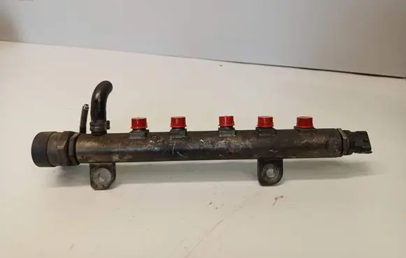 Opel Zafira B Fuel main line pipe 0445214056 55200266