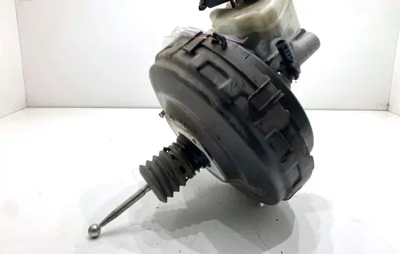 Audi Q7 4L Brake booster 7L8612101D