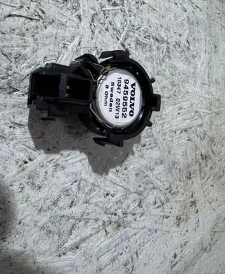 Volvo S60 Front door high frequency speaker 9459552