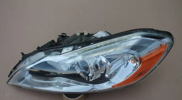 Volvo C70 Headlight/headlamp 31299758 0302535001
