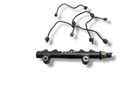 Peugeot 5008 Fuel main line pipe 9684753080 111040002 28497Z01