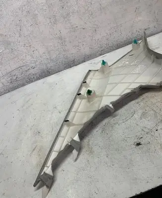 Lexus IS III XE30 (C) pillar trim 6247053010