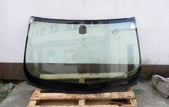 BMW 3 E90 E91 Front windscreen/windshield window