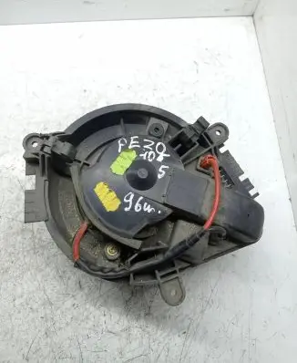 Peugeot 405 Heater fan/blower 841907C