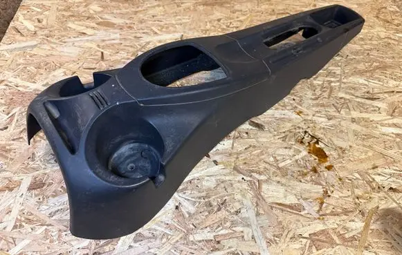 Ford Focus Center console 98ABA045A74