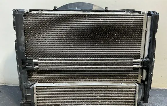 BMW 3 E90 E91 Radiator set 7545366 7328118 7561712