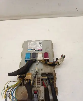 BMW 7 G11 G12 Comfort/convenience module 6820916