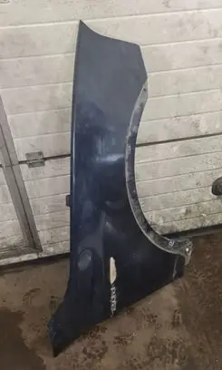 BMW X3 E83 Fender