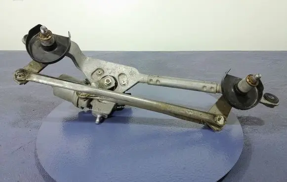 Subaru XV I Front wiper linkage and motor 86511VA010