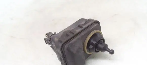 Opel Zafira A Headlight level adjustment motor 