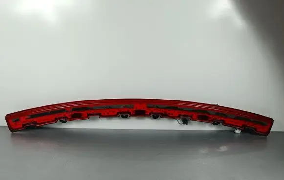 KIA Niro Third/center stoplight