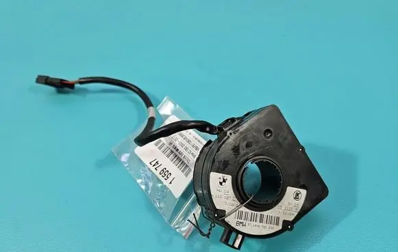 BMW X3 E83 Steering angle sensor 6760232 IMPRK1559747