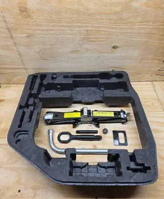 Audi A5 8T 8F Tool box 8T0012109A