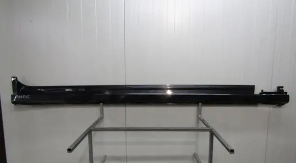 Front sill (body part)