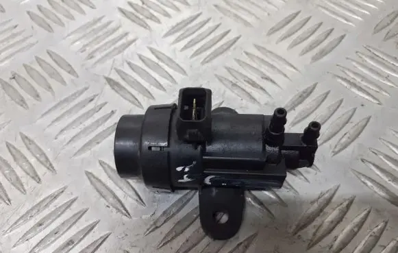 Renault Kangoo I Valve vacuum 7700109099