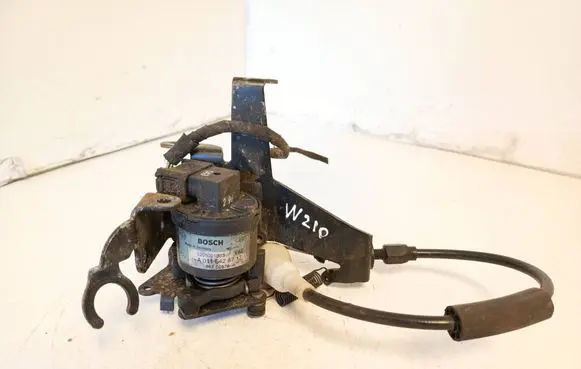 Mercedes-Benz E W210 Accelerator pedal position sensor A0115428717 0205001303 66702876