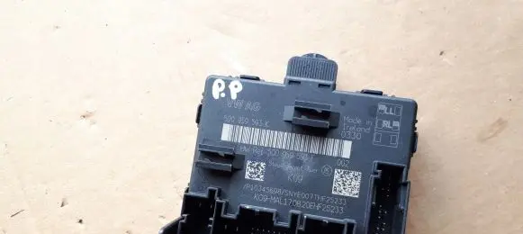 Audi A3 8Y Door control unit/module 5Q0959593K