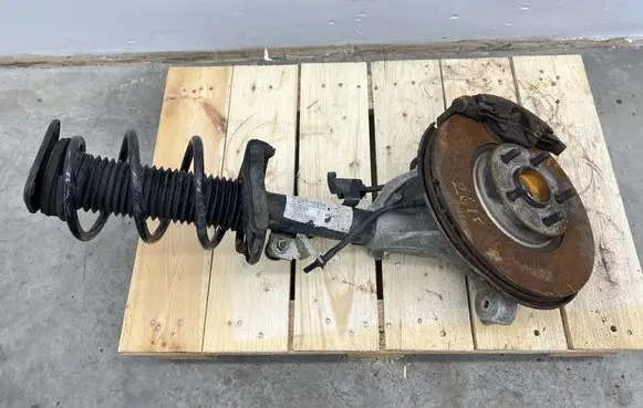 Volvo V40 Front shock absorber with coil spring 31406831