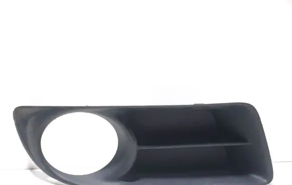 Toyota Corolla E120 E130 Front bumper lower grill 5212702150